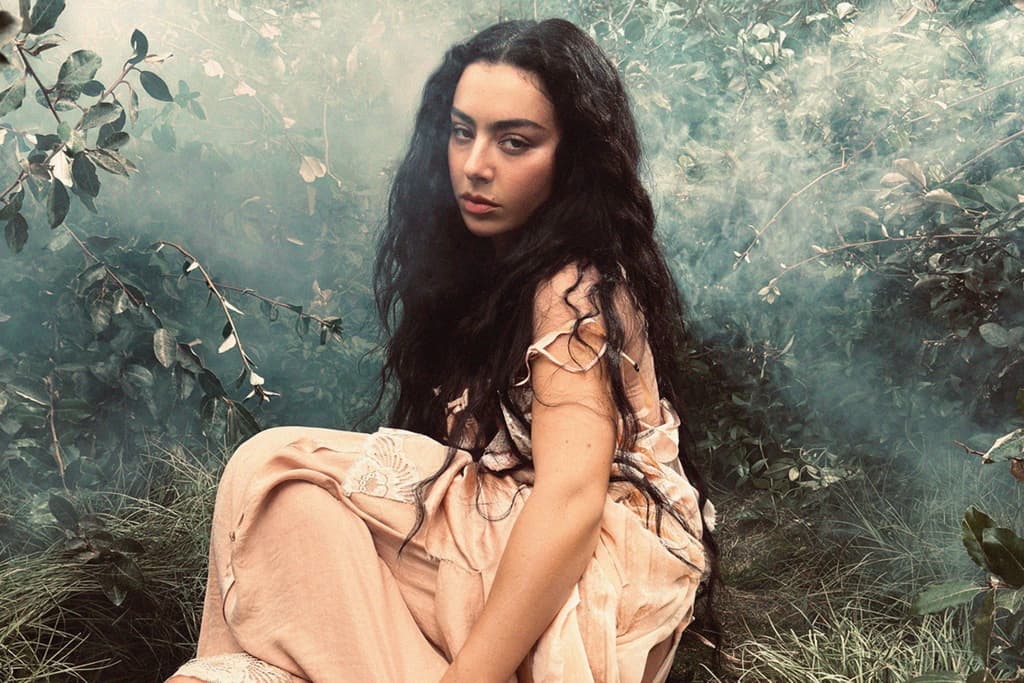 'Wuthering Heights' - Charli xcx First Week Album Sales?